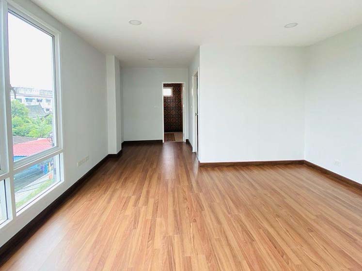 Townhouse in Sukhumvit 